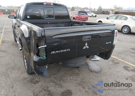 2007 Mitsubishi Raider Ls z USA, uszkodzony, nr VIN 1Z7HC28KX7S126512